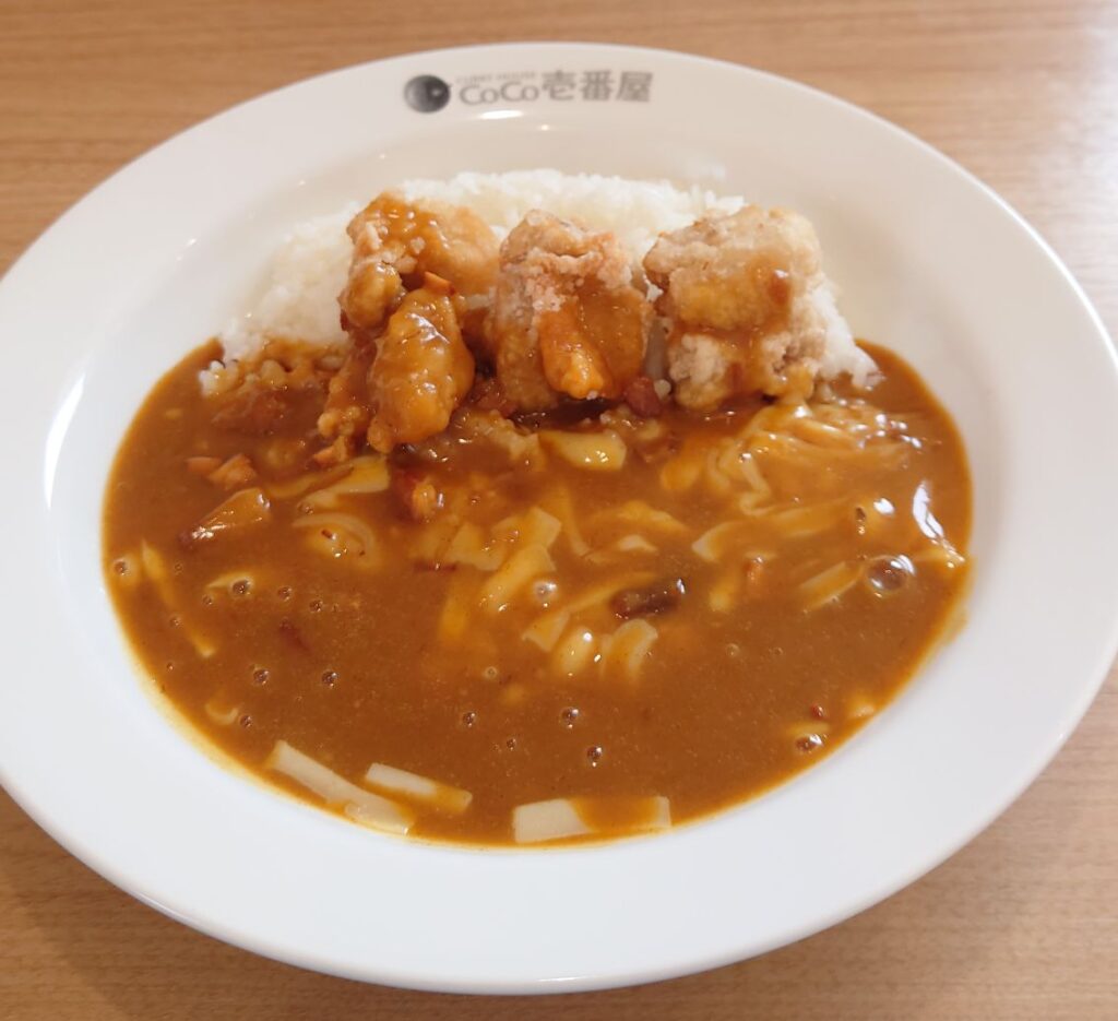 チーズカレー+フライドチキン